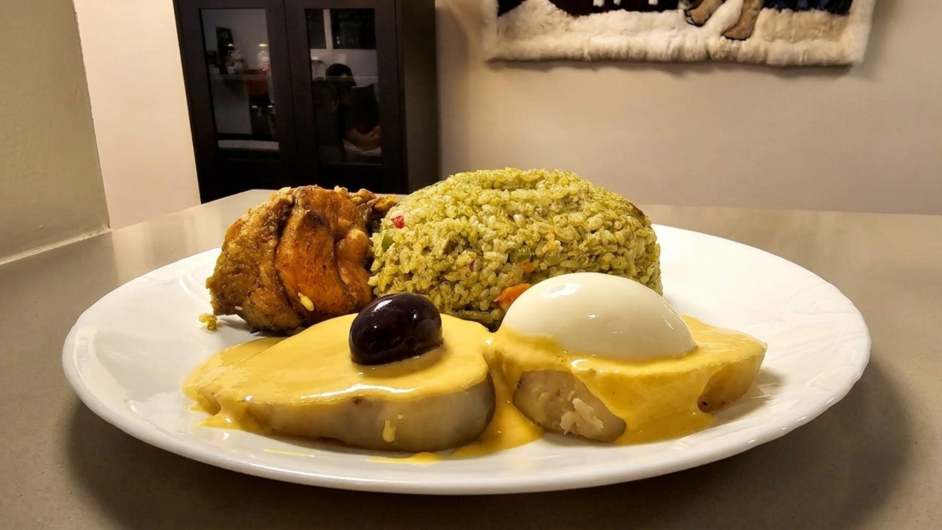 Duo Arroz con Pollo y papa a la Huancaina $19.95